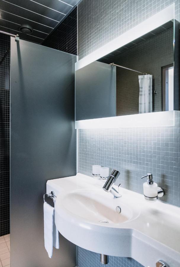 Koljunuki Sadam "Veer" Lux Accommodation Ulgase Kültér fotó